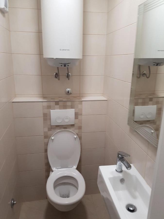 Apartmani Zaric Малинска Екстериор снимка