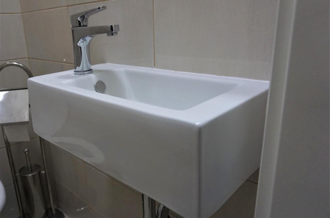 Apartmani Zaric Малинска Екстериор снимка